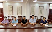 爱心成就梦想，真心点燃希望