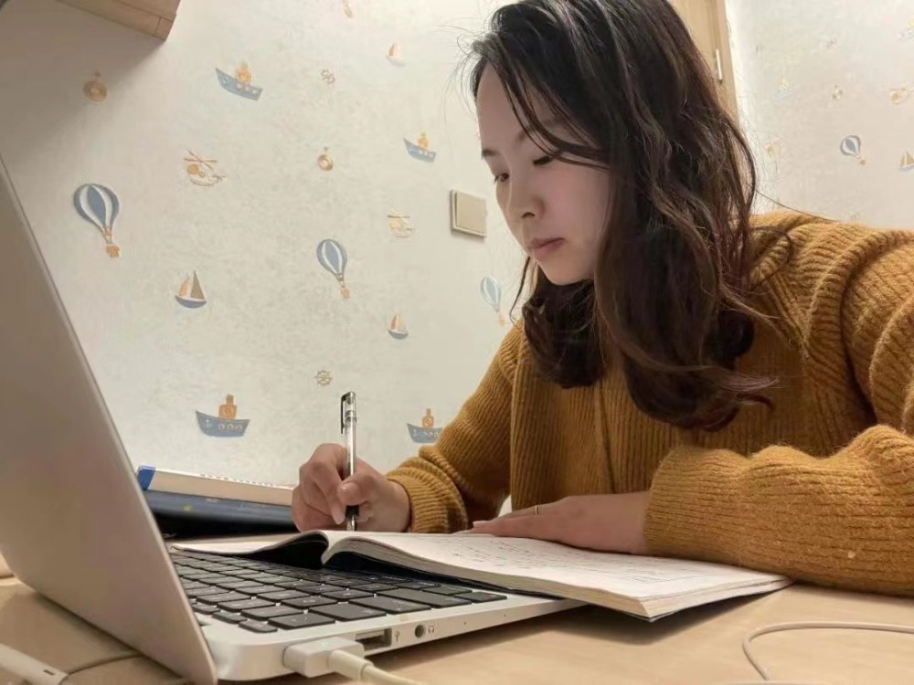 喜报——我校三名教师获评“区学科骨干教师”