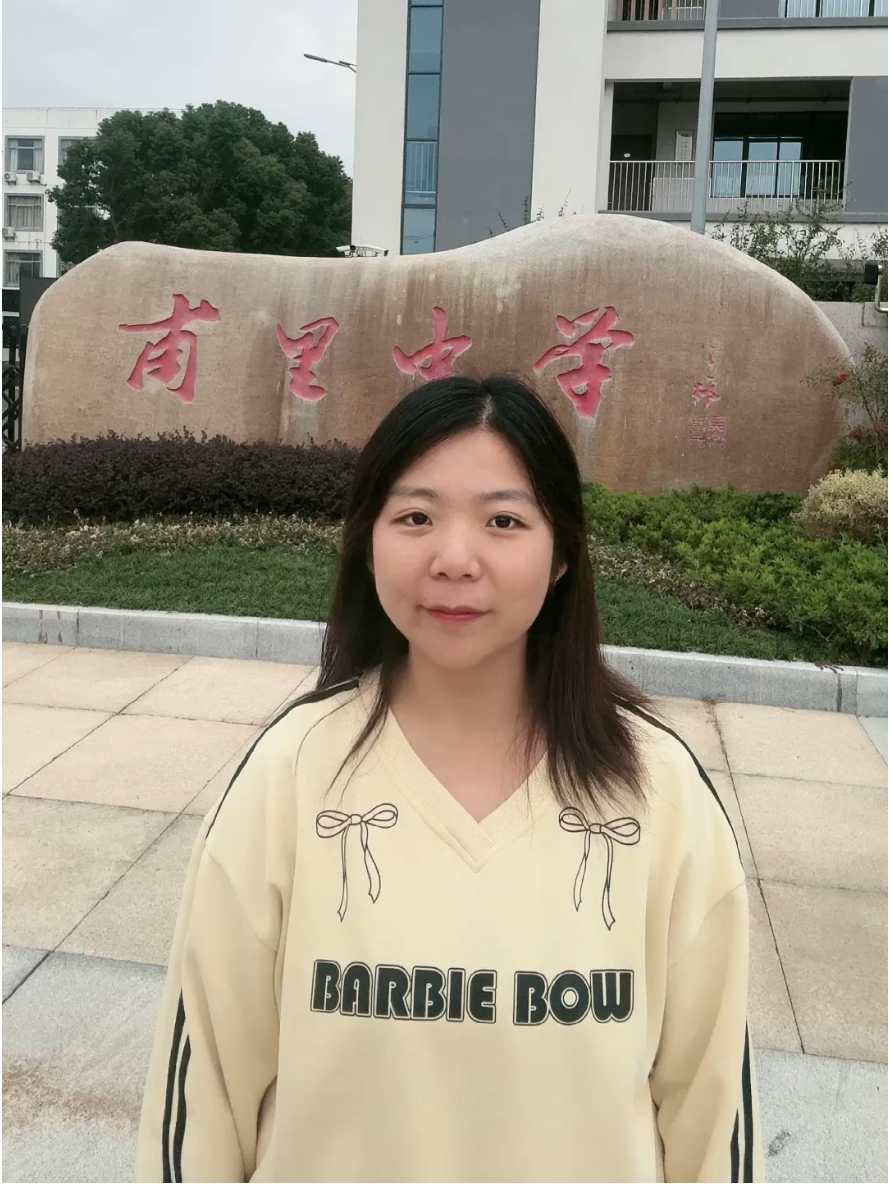 5李凤照片